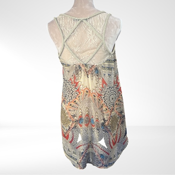 DOE & RAE Flowy Boho Feather Print Top with Rope and lace detailing EUC … - Picture 6 of 10